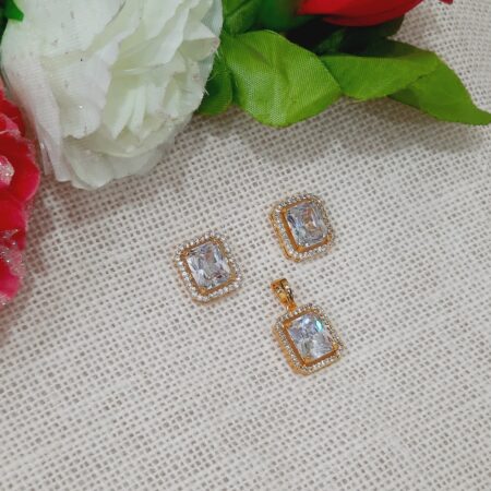 CZ American Diamond Gold Plated Pendent with Studs (White)