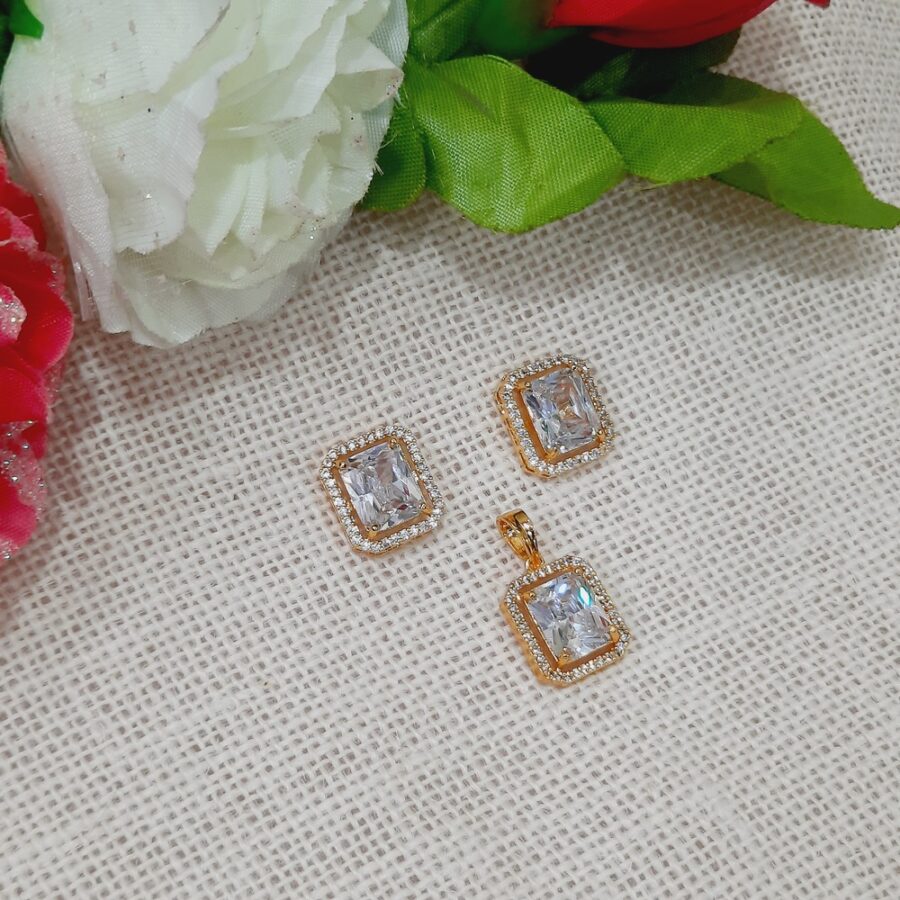 CZ American Diamond Gold Plated Pendent with Studs (White)