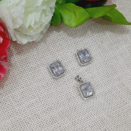 CZ American Diamond Silver Plated Pendent with Studs (White)