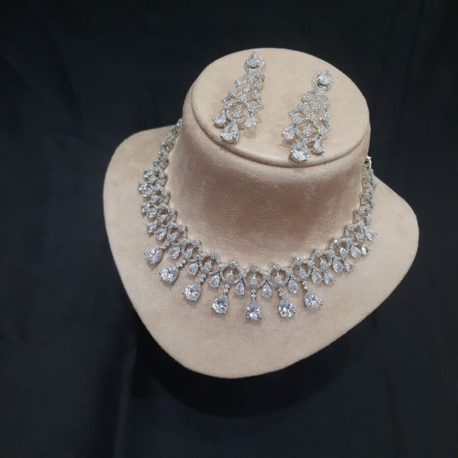 White Celebrity Style American Diamond Necklace Set