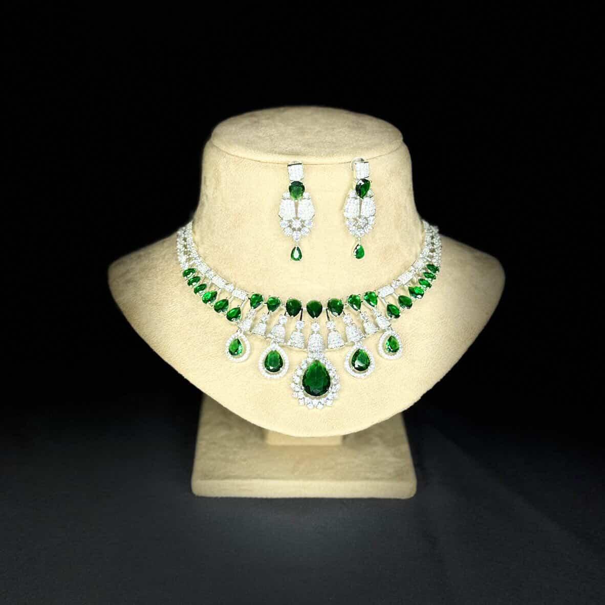 Classic Contemporary Aesthetic American Diamond Necklace Set - Image 6